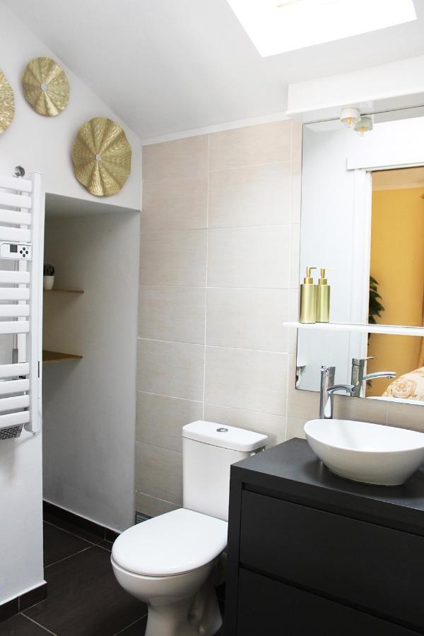 Bed and Breakfast Les Rocailles Lamonzie-Montastruc Esterno foto